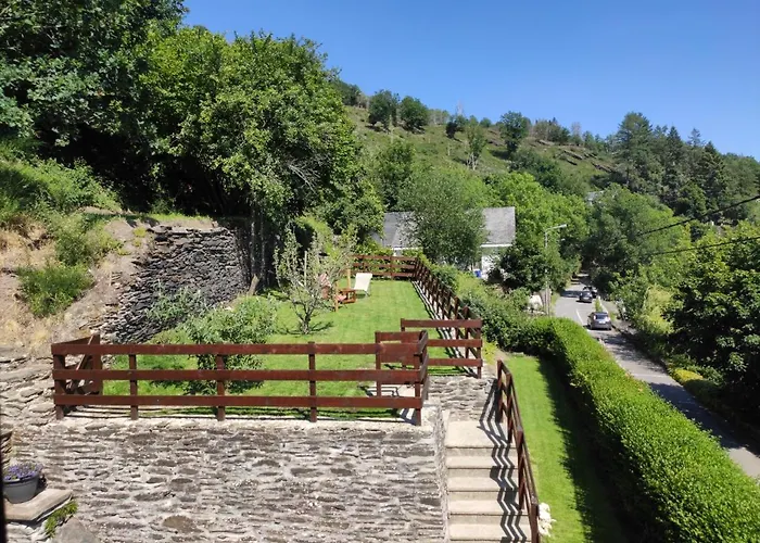 Le Genet Fleuri בית נופש *